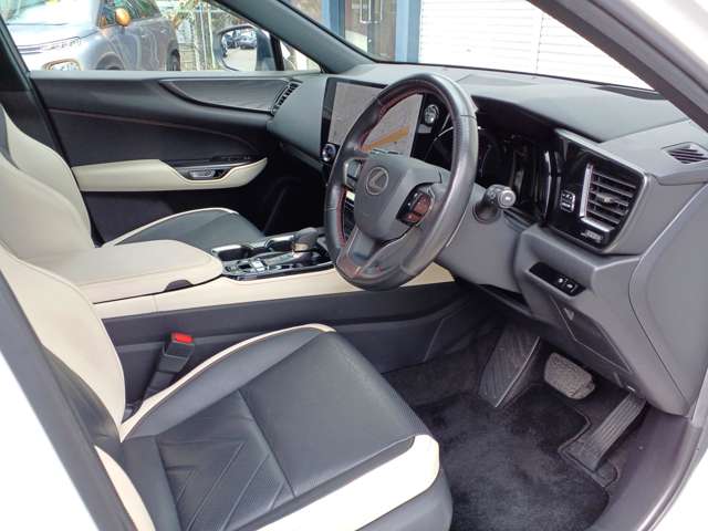 Lexus NX 2