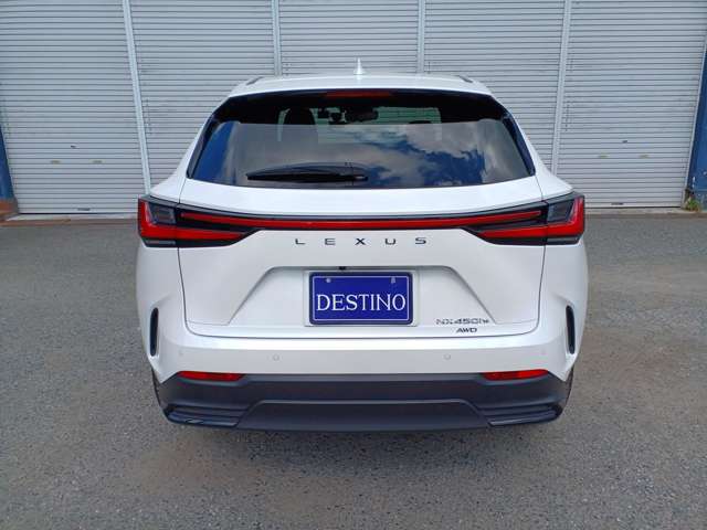 Lexus NX 7