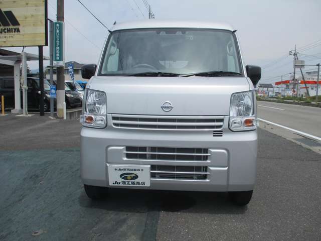 Nissan NV100 Clipper 8