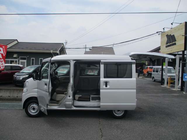 Nissan NV100 Clipper 10