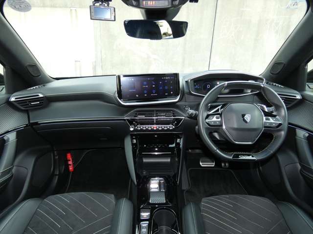 Peugeot SUV 2008 5
