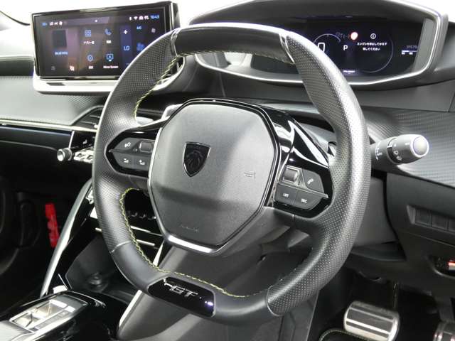 Peugeot SUV 2008 7