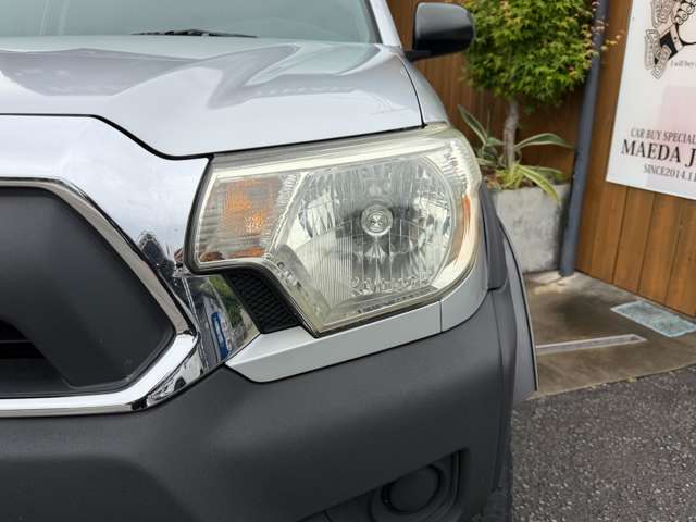 Toyota Tacoma 11