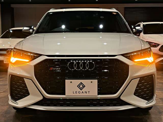Audi RS Q3 9