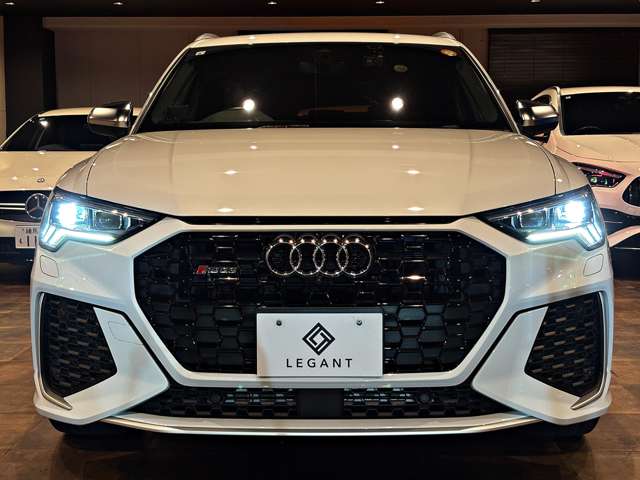 Audi RS Q3 10