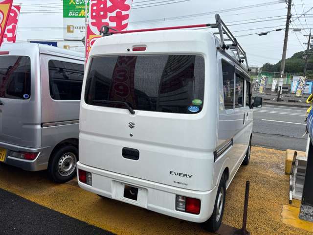 Suzuki Every 12