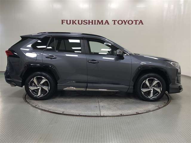 Toyota RAV4 PHV 4