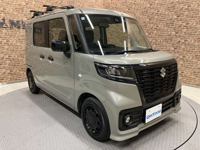 Suzuki Spacia Base 8
