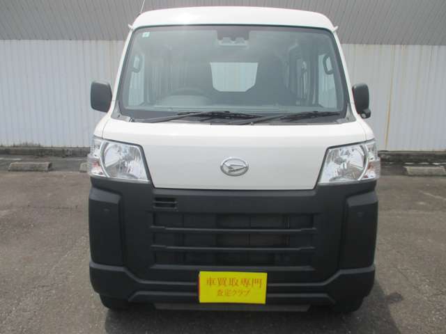 Daihatsu Hijet Cargo 9
