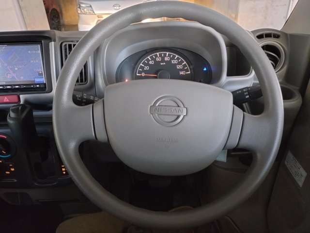 Nissan NV100 Clipper 8