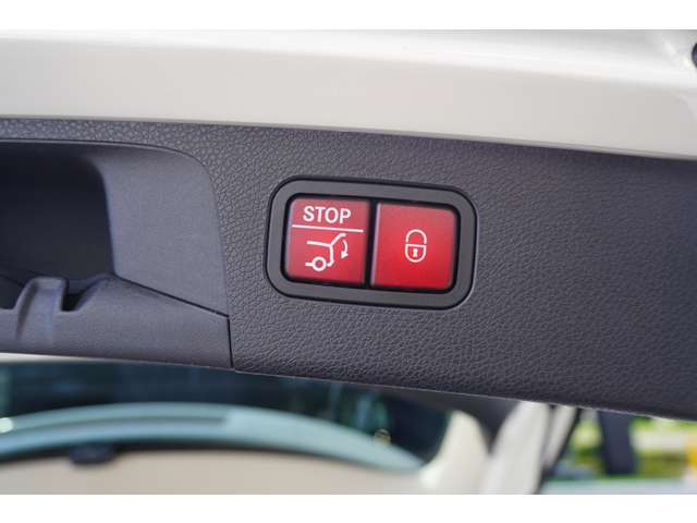 Mercedes-Benz E-Class All-Terrain 11