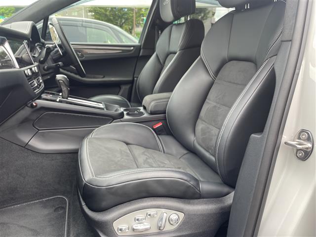 Porsche Macan 6