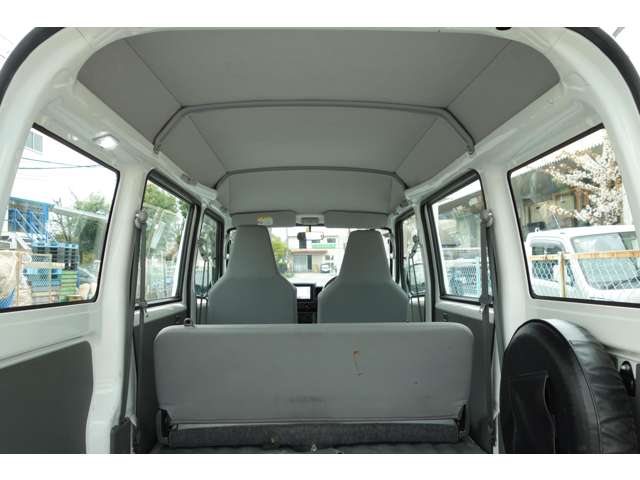 Mitsubishi Minicab MiEV 12
