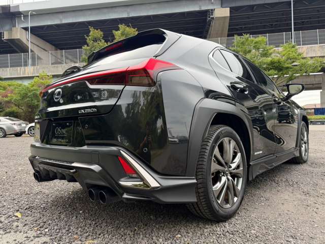 Lexus UX 2