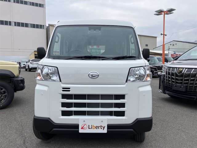 Daihatsu Hijet Cargo 5