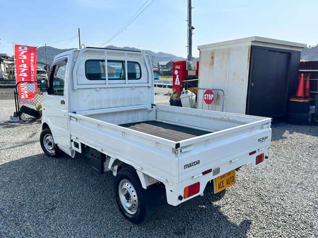 Mazda Scrum Truck 9