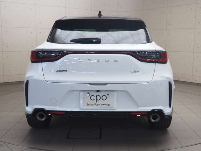Lexus LBX 6