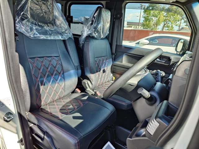 Honda N-VAN 12