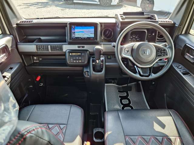 Honda N-VAN 9