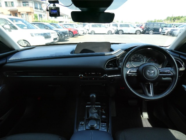Mazda CX-30 10