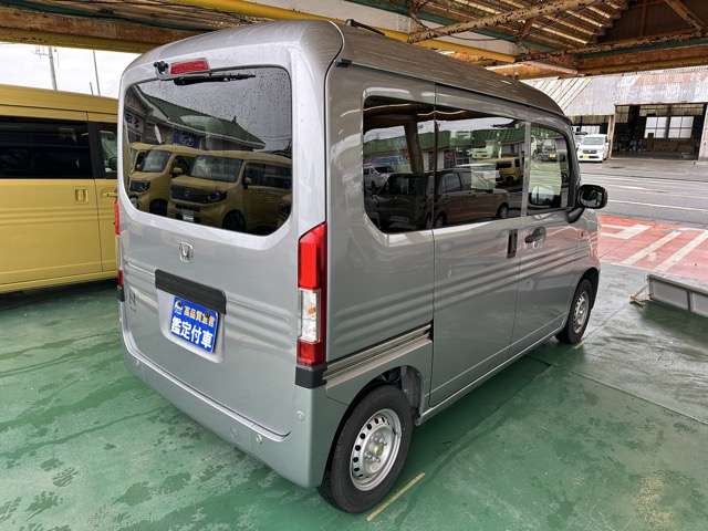 Honda N-VAN 12
