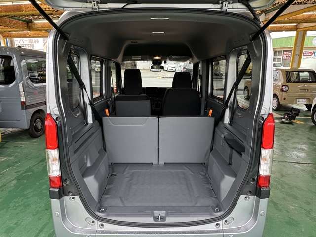 Honda N-VAN 10