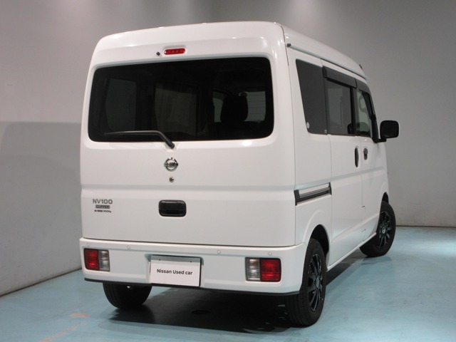 Nissan NV100 Clipper 2