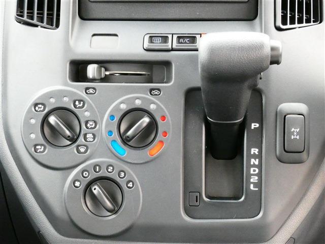 Toyota Town Ace Van 4