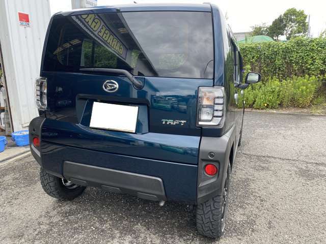 Daihatsu Taft 4