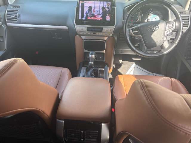 Toyota Land Cruiser Prado 12