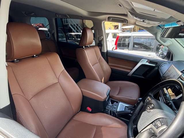 Toyota Land Cruiser Prado 10