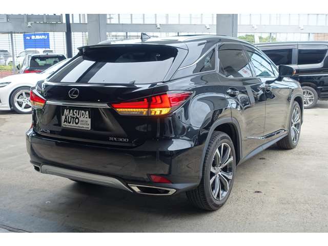 Lexus RX 7