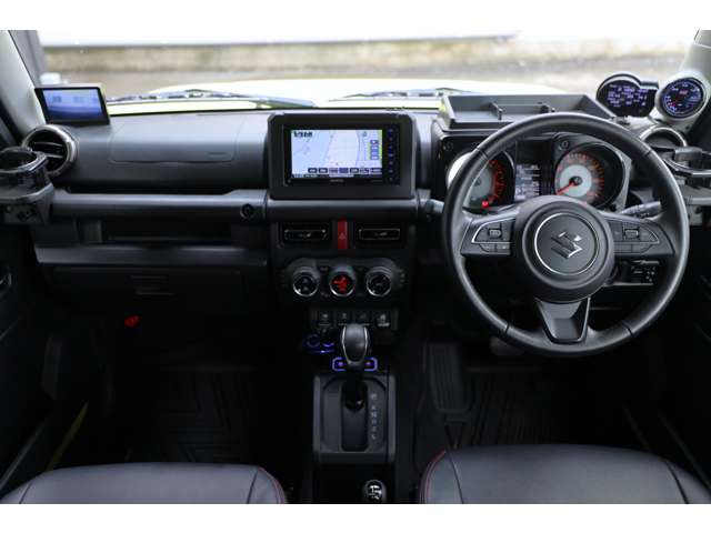 Suzuki Jimny 3