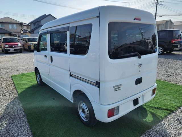 Nissan NV100 Clipper 3