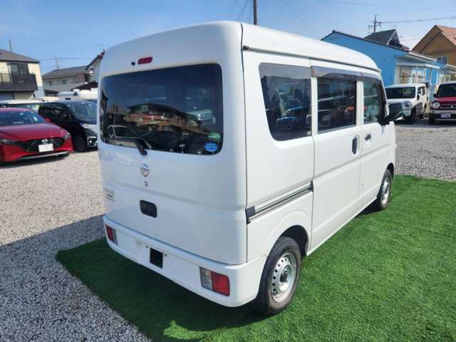Nissan NV100 Clipper 4