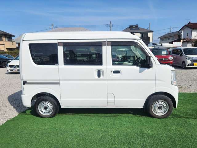 Nissan NV100 Clipper 5