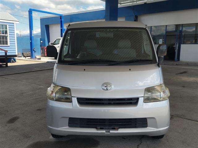 Toyota Town Ace Van 2