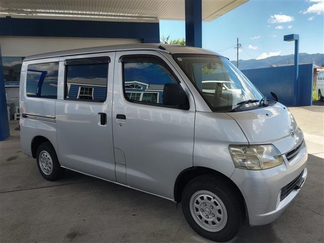 Toyota Town Ace Van 3