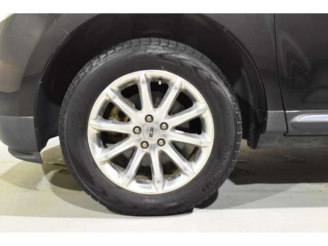 Lincoln MKX 11