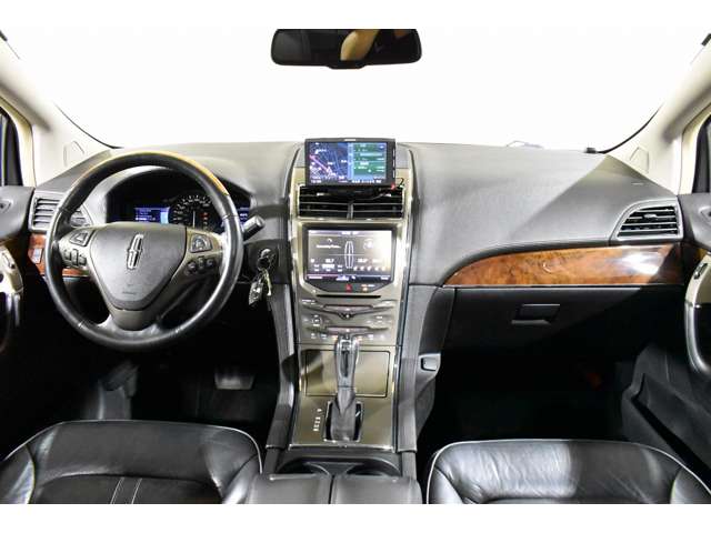 Lincoln MKX 5