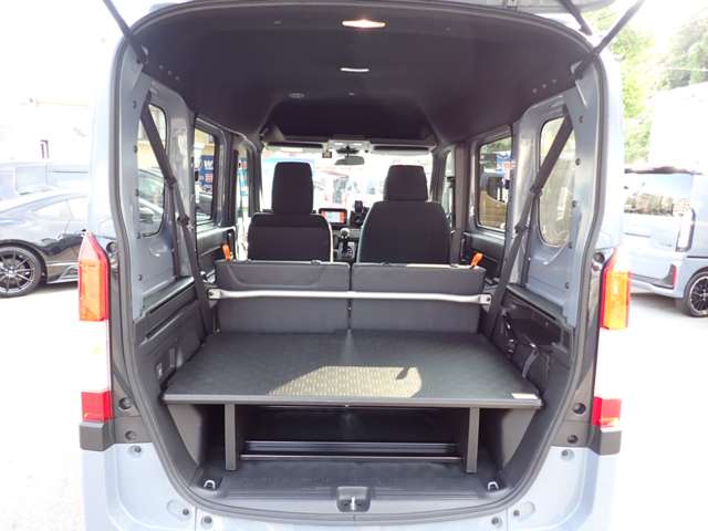 Honda N-VAN 12