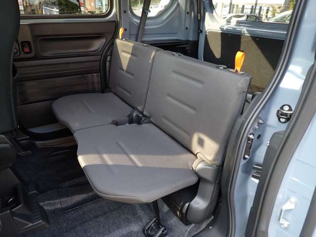 Honda N-VAN 8