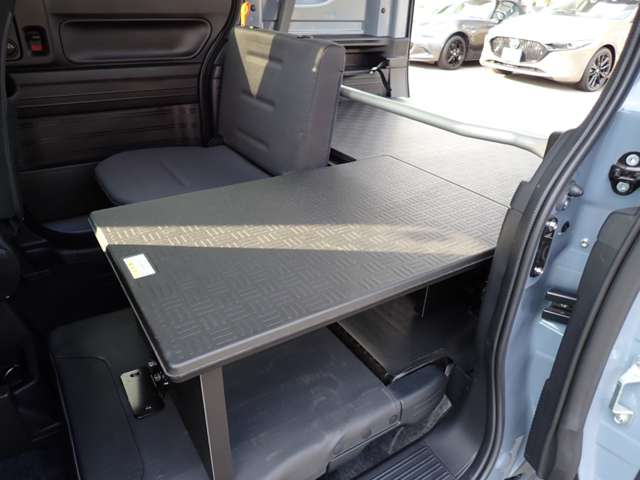 Honda N-VAN 10