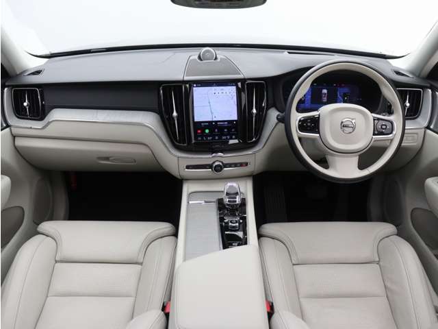Volvo XC60 4