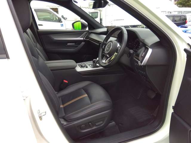 Mazda CX-60 11