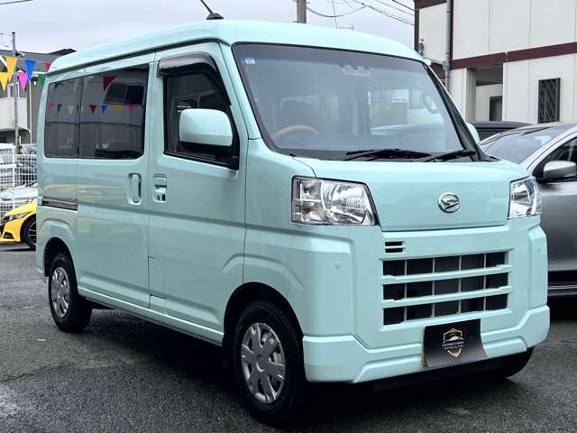 Daihatsu Hijet Cargo 5