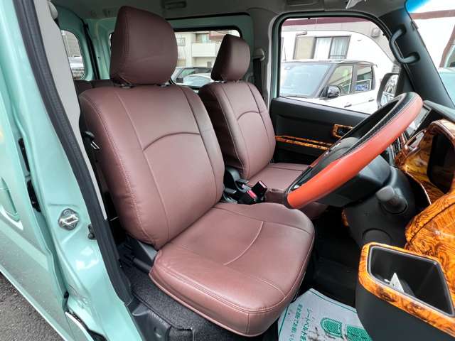 Daihatsu Hijet Cargo 8