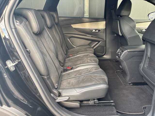 Peugeot 5008 12