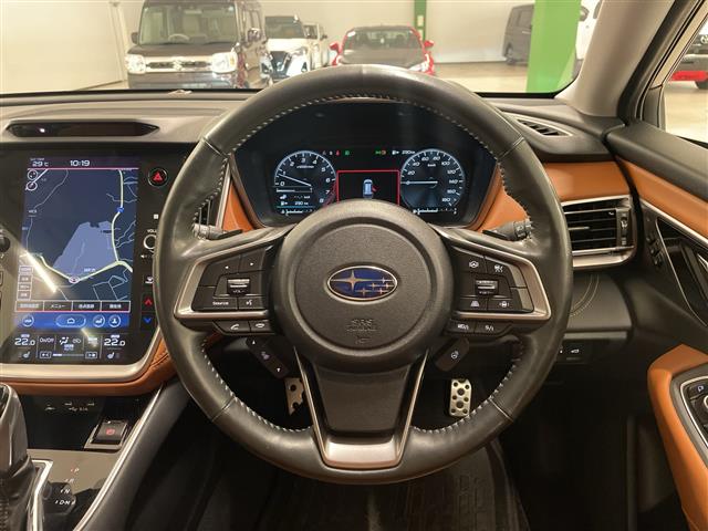 Subaru Legacy Outback 7