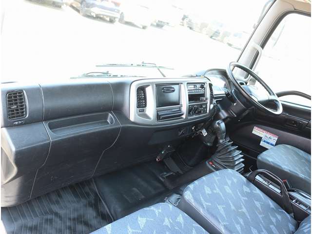 Hino Ranger 4